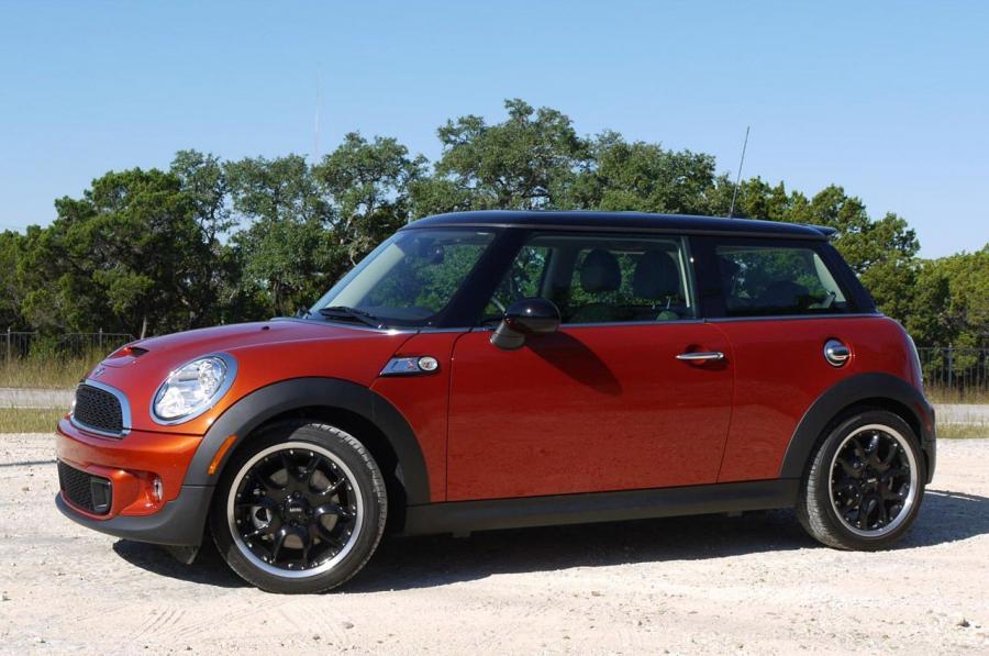  Mini Cooper S 2011 года  (фото 24 из 71)